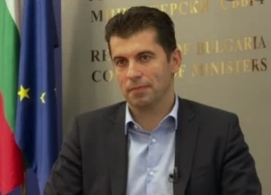 Петков след среща с Вархеи: Имаме сериозна подкрепа в ЕС заради новия си подход към Скопие