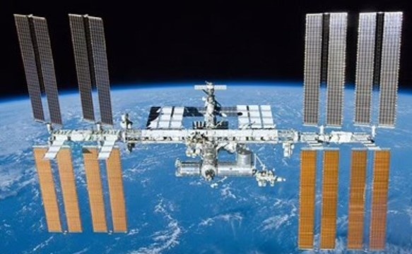 Русия спира сътрудничеството си с другите страни на Международната космическа
