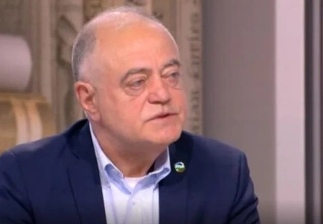 Атанас Атанасов: България ще даде военно-техническа помощ на Украйна