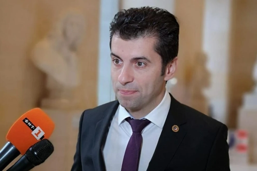 Кирил Петков на разпит в прокуратурата по делото за изнудване на Божков