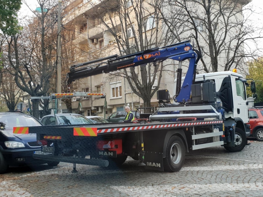 Преместване на кола с паяк в София поскъпва двойно