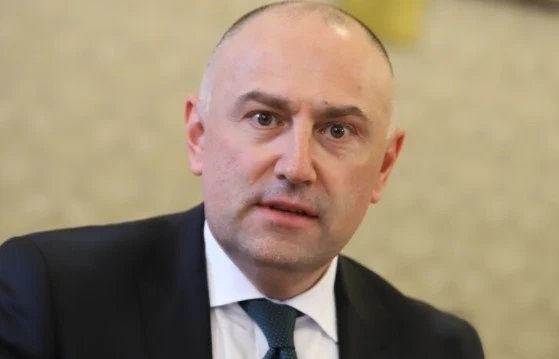 Заседанието на бюджетната комисия се провали