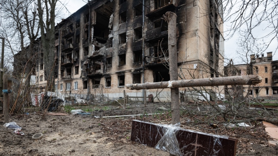 Кметът на украинското селище Макаров: Открихме над 130 убити цивилни