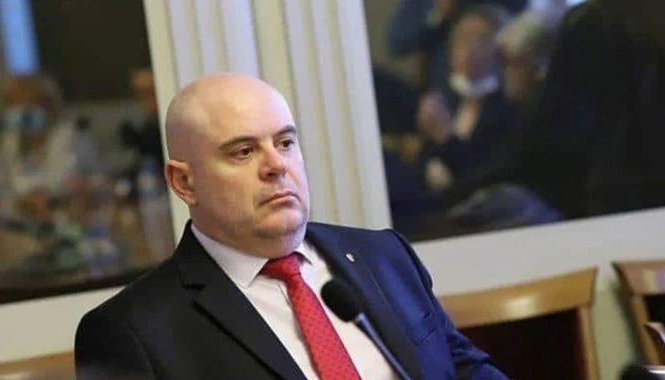 Гешев: Има опасност от рухване на върховенството на закона и правовата държава