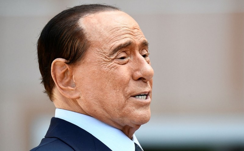 Бившият италиански премиер Силвио Берлускони заяви че е дълбоко разочарован