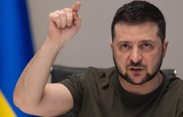 Зеленски: Русия изпраща колосално военно оборудване и десетки хиляди войници в Украйна