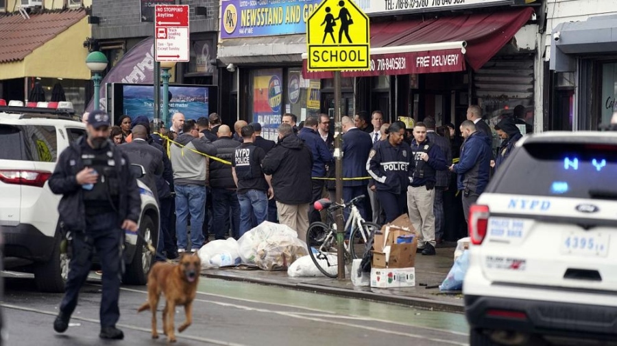 Над 20 са пострадалите при стрелбата в Ню Йорк, извършителят е действал сам