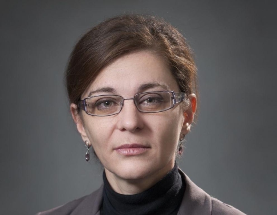 Министър Генчовска: Няма срокове, в които България да даде зелена светлина за европреговори на РСМ