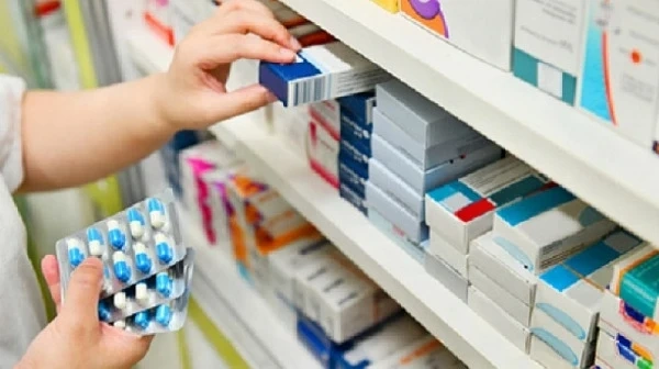 БЛС е против пълното отпадане на хартиените рецепти