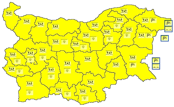 Жълт код за дъжд за цяла България, студено