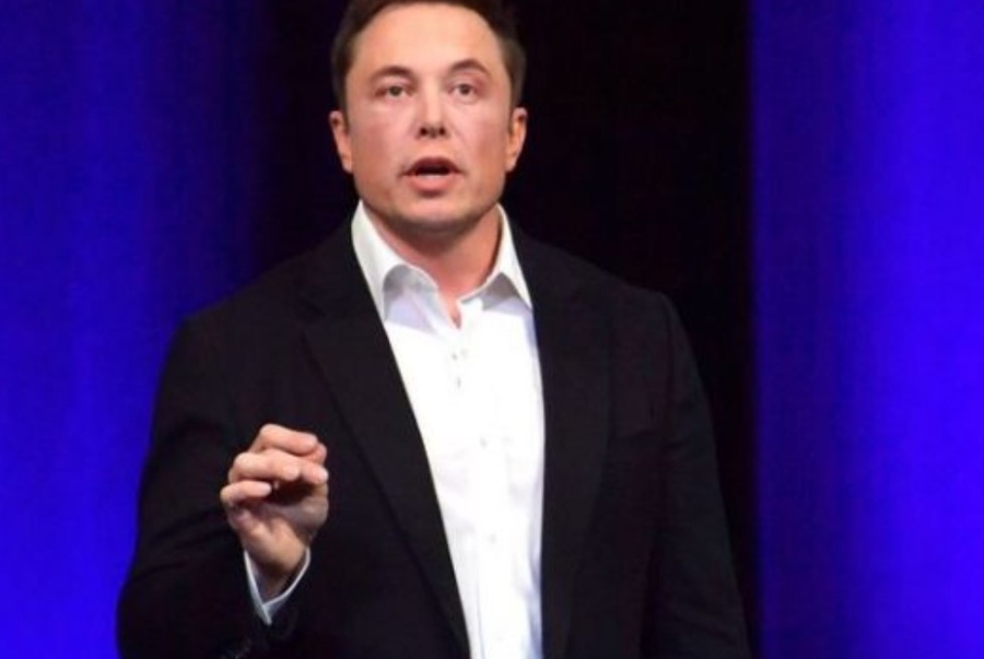 Мъск заплаши да уволни борда на Туитър, ако успее да закупи социалната медия