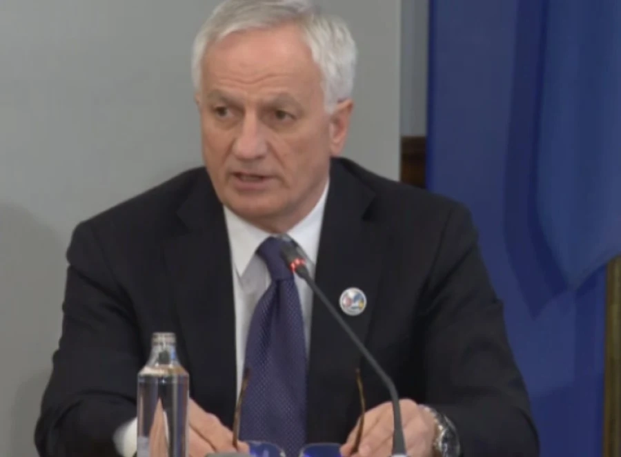 Ръководителят на правителствения щаб за бежанците е подал оставка