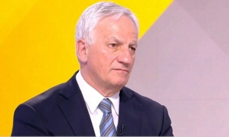Шефът на правителствения щаб за бежанците е подал оставка