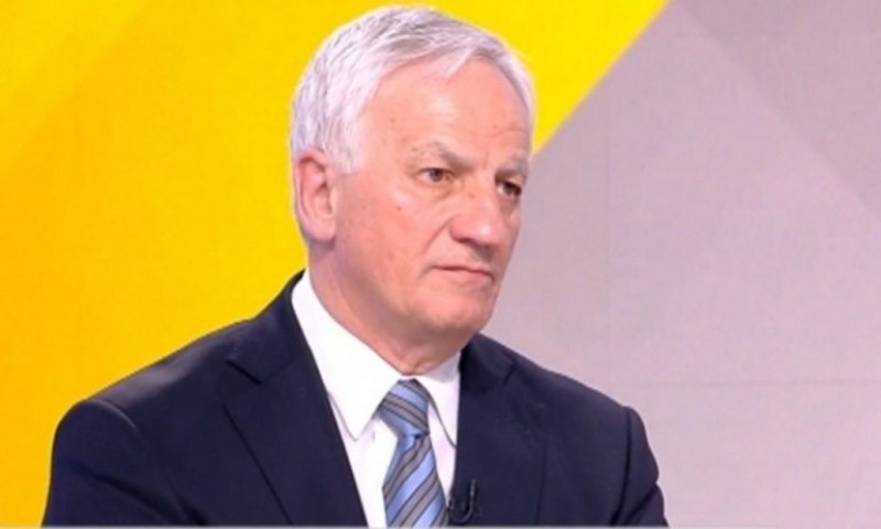 Шефът на правителствения щаб за бежанците е подал оставка