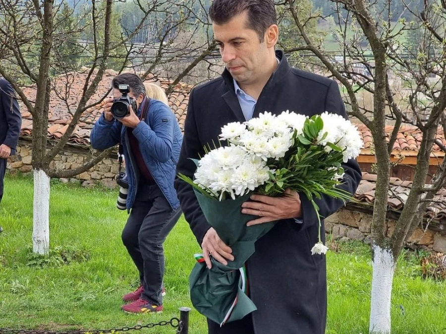 Кирил Петков от Копривщица: Да бъдем обединени в името на по-добра България!