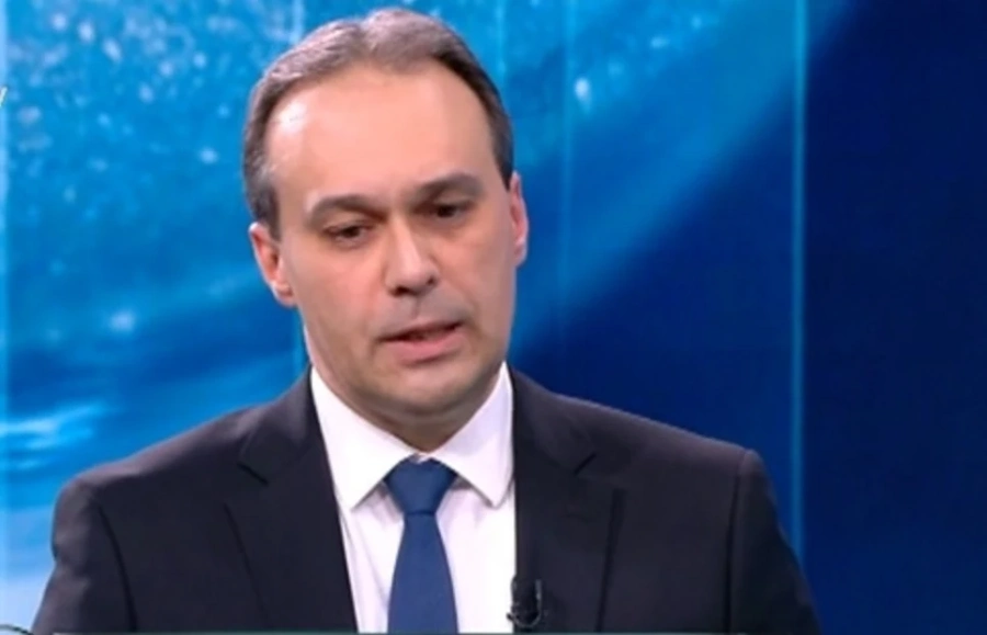Министър Заков: Военната помощ за Украйна няма да удължи войната