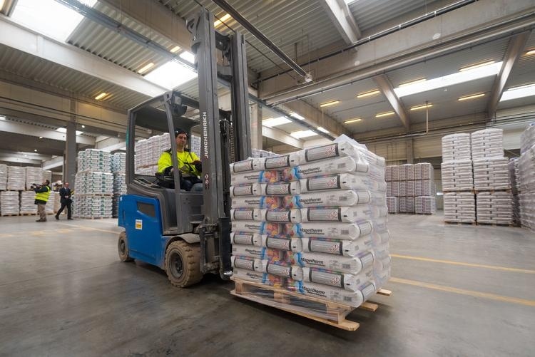 Шопов: Недостиг и липса на строителни материали няма, проблемът е с покачването на цените