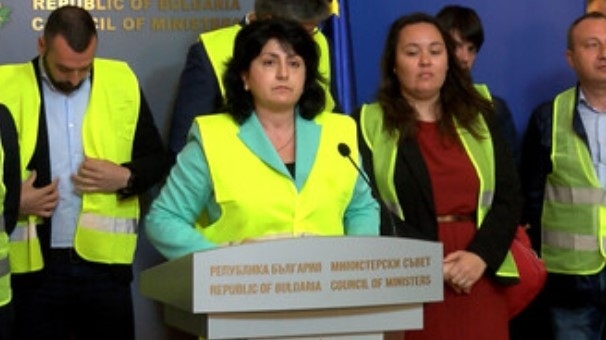 Превозвачите напуснаха срещата при премиера