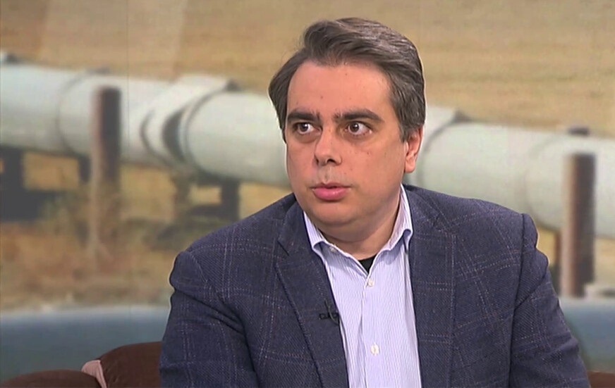 Министър Василев: Ако няма отстъпки за България за петролното ембарго, няма да подкрепим санкции