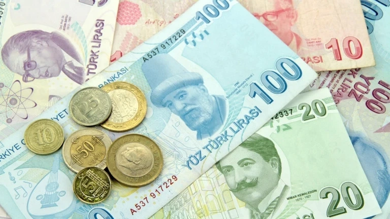 Турската лира отново поевтиня