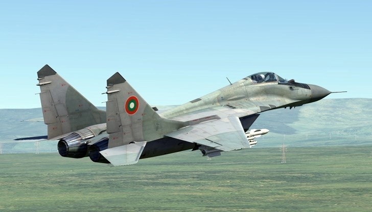 Български изтребители оказаха помощ на пътнически самолет след сигнал за бомба на борда