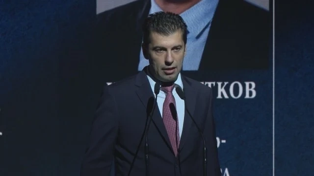 Петков: Ще си получим цялото количество азерски газ преди финала на гръцката връзка