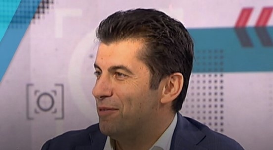 Петков обяви, че на 1 юли пристигат корабите с газ от САЩ