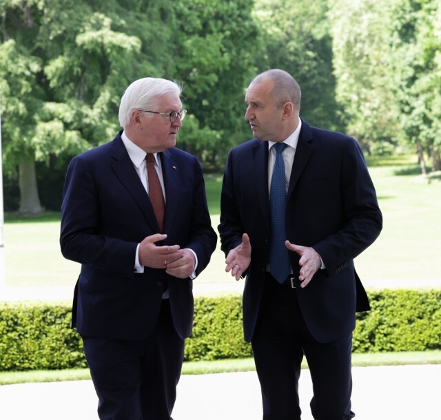 Радев проведе среща на саме с Щайнмайер