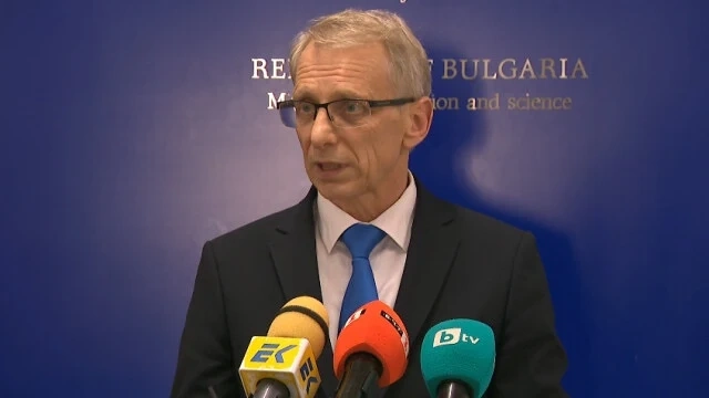 Денков призова Фандъкова да не позволява планирания за сряда