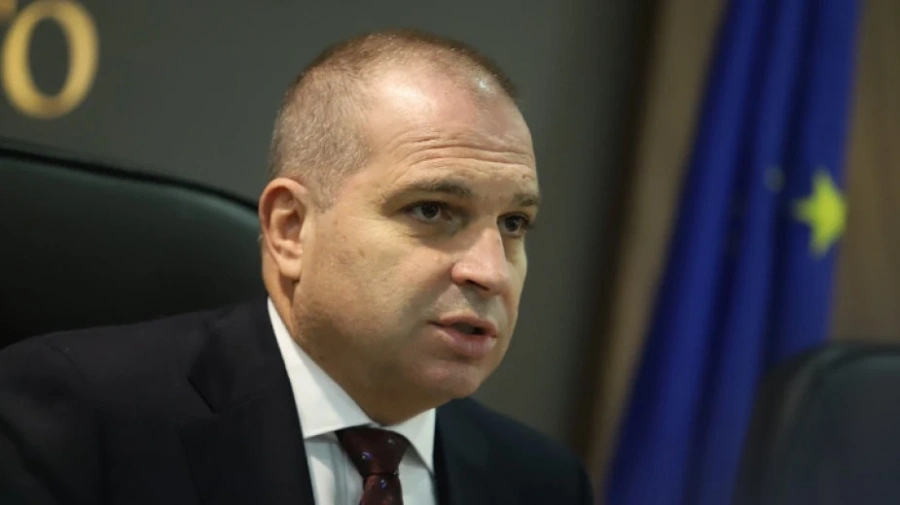 Министър Караджов: Все още няма юридическа оценка за възможностите за довършване на Хемус