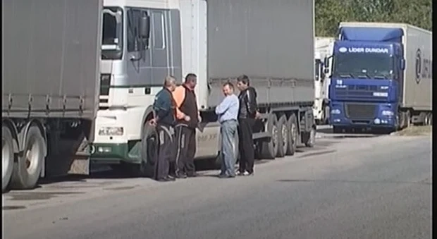 40-километрова опашка от тирове на ГКПП Хамзабейли – Лесово