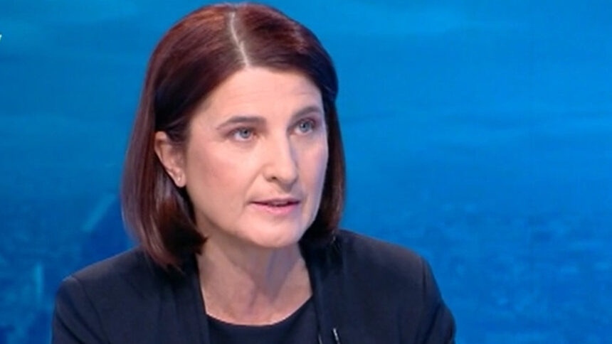 Започва преместването на първите големи групи украински бежанци от Черноморието