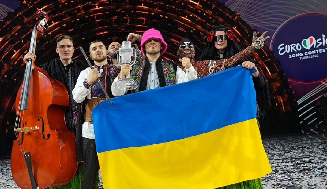Украинската група Оркестър Калуш спечелила песенната надпревара Евровизия по рано този