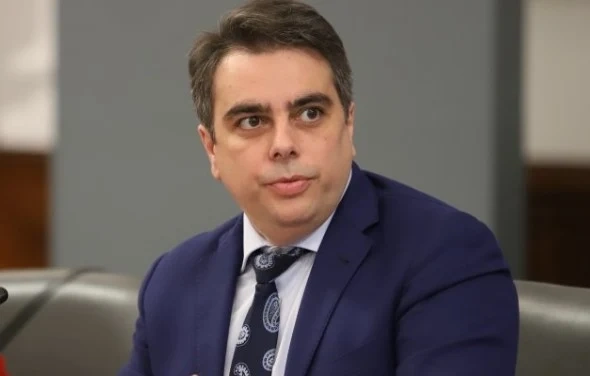 Асен Василев: Следващите няколко години ще живеем в условията на високи цени
