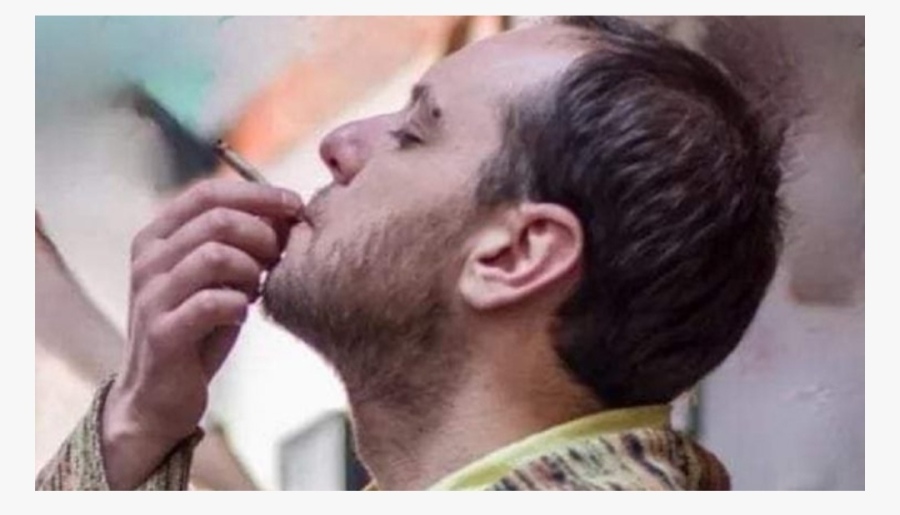 Сандов: Онези, които не пушат, страдат от пушача до тях