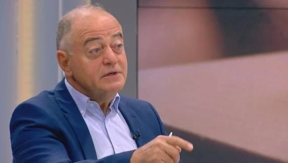 Ген. Атанасов за затварянето на въздушното ни пространство за Лавров: Мерките срещу Русия да продължат