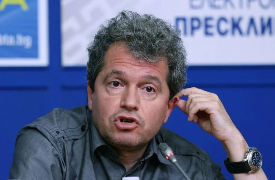 Тошко Йорданов: Кирил Петков иска собствен Гешев в прокуратурата
