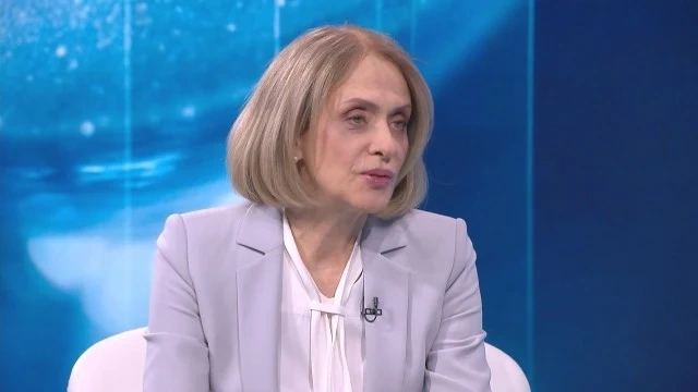 Надежда Нейнски: И аз нямаше да пусна Лавров, взех същото решение при войната в Косово