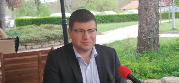 Атанас Михнев от ПП: Вървим към пълно мнозинство