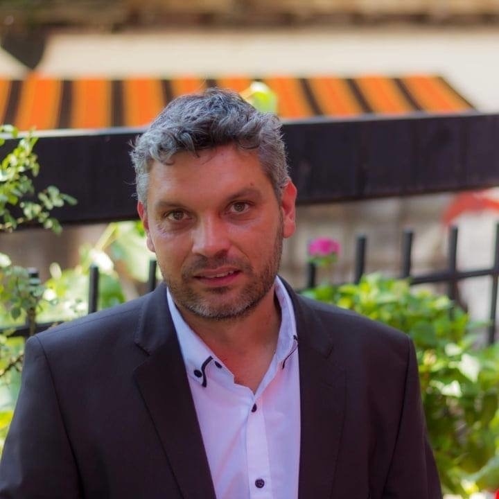 Тихомир Василев: Деградация, наглост и безочие лъха от Киро, Лена и партньорите!