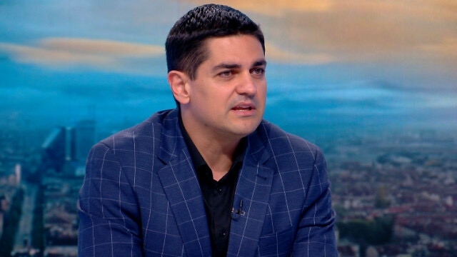 Отцепникът Радостин Василев: Депутатите от ИТН са гумени печати на волята на ръководството