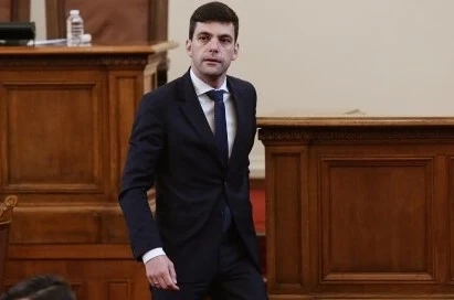 Никола Минчев вече не е председател на Народното събрание