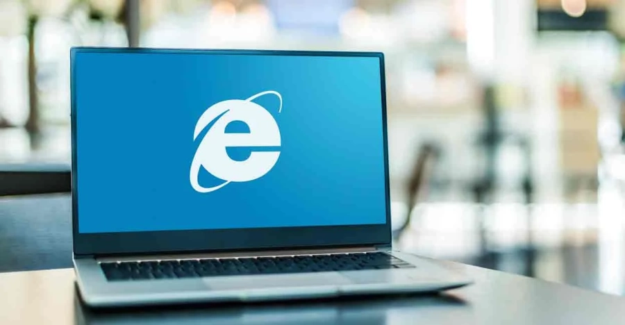 Internet Explorer официално е мъртъв
