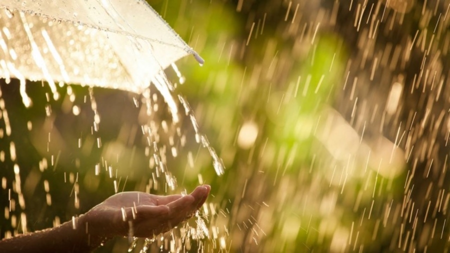 Дъжд и гръмотевици в събота, температурите около 23-26°