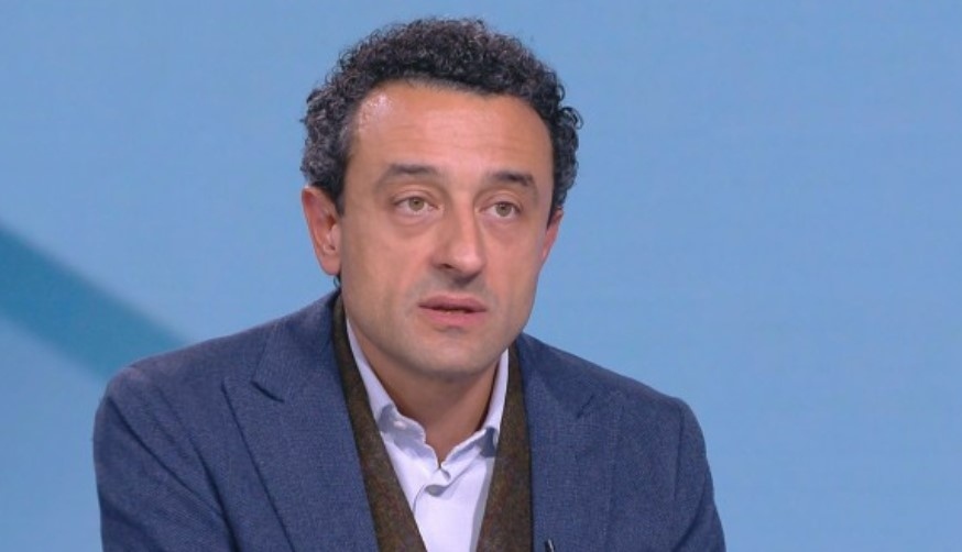 Лорер загатна за разговори с ГЕРБ и ДПС