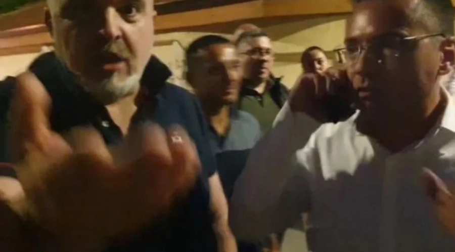 ВМРО на протест пред дома на Бойко Борисов заради Северна Македония