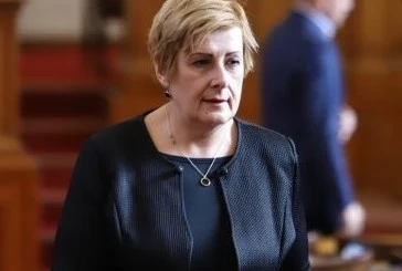 Eлена Гунчева напуска НС и Възраждане заради лидера