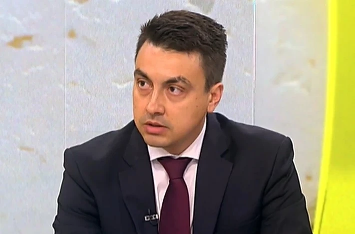 Момчил Неков: Новата коалиция обрича българското земеделие на фалити
