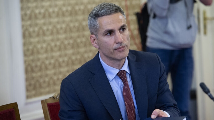Андрей Гюров: Път за преговори винаги има. Надяваме се БСП да осмислят становището си