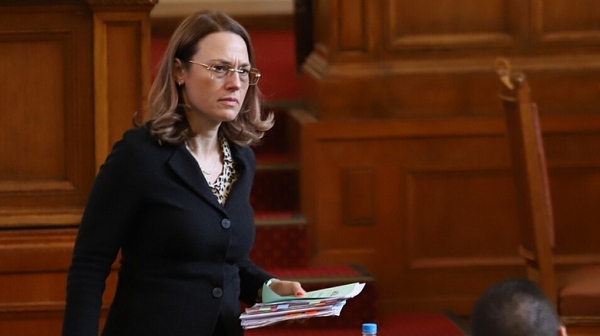 Ива Митева: Ще има преговори, но с условие - без Кирил Петков и Асен Василев в новия кабинет